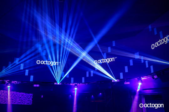 OCTOGON 360 Laboratorio Octogon -Lighting-Side_A