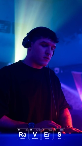 HT_RAVERS_221224-020 en Octogon 360